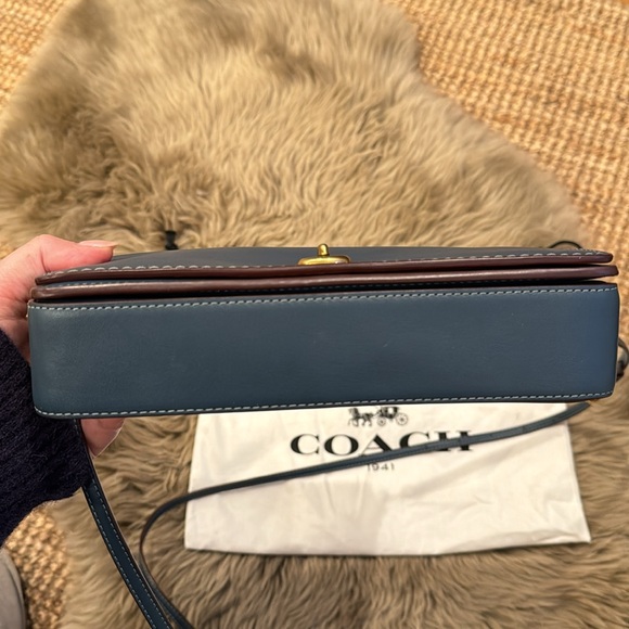 Coach Dinky crossbody bag - Picture 6 of 11